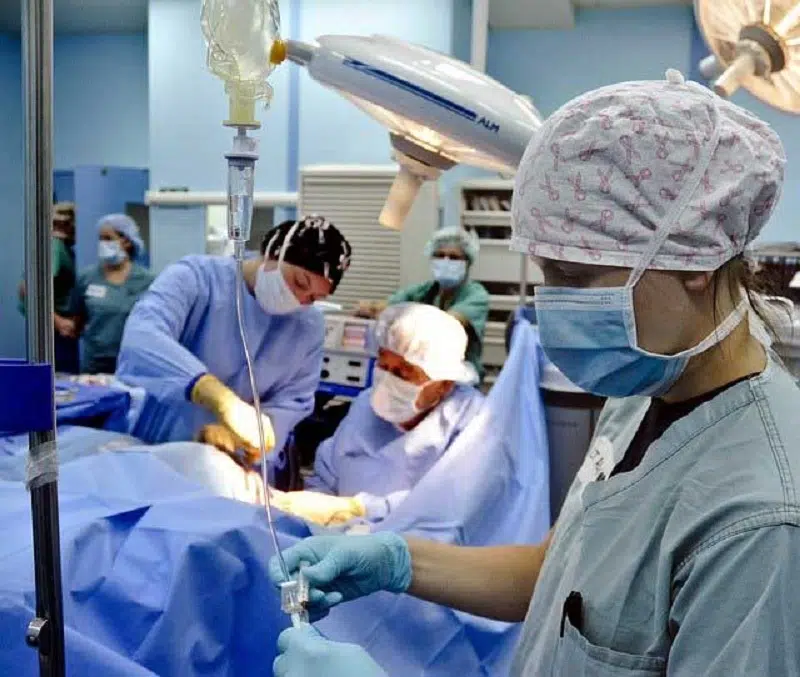 Quel mutuelle rembourse la chirurgie esthétique