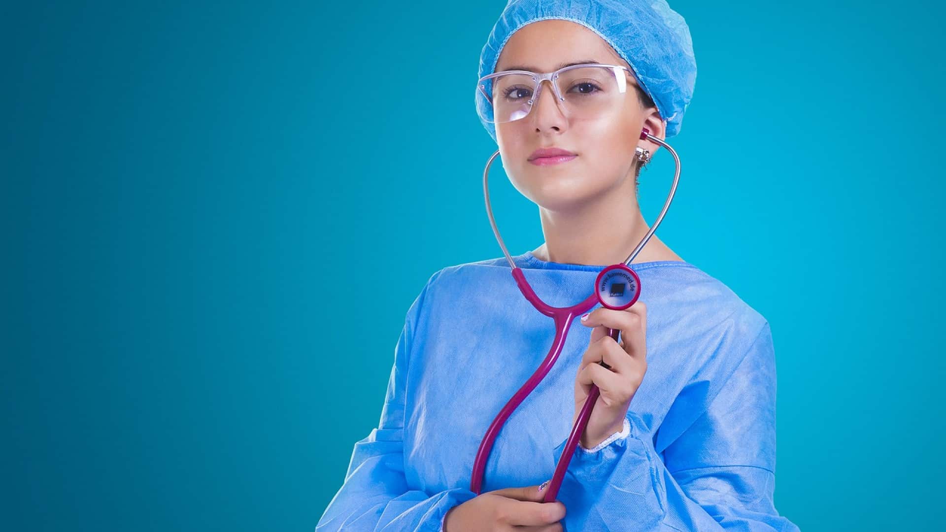 Comment choisir une complémentaire santé du secteur public ?