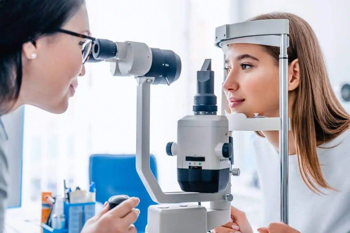 ophtalmologiste et orthoptiste