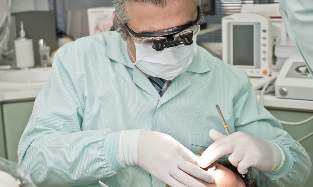 Pourquoi recourir aux services d’une plateforme spécialiste du traitement des dents ?